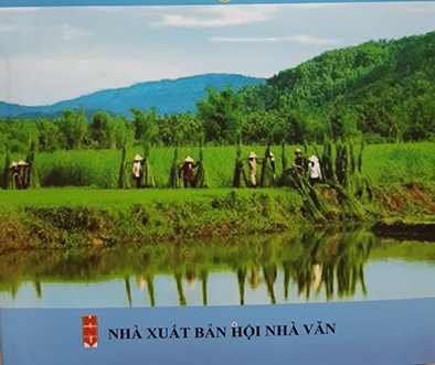 Những vần thơ mang hương cói quê nhà